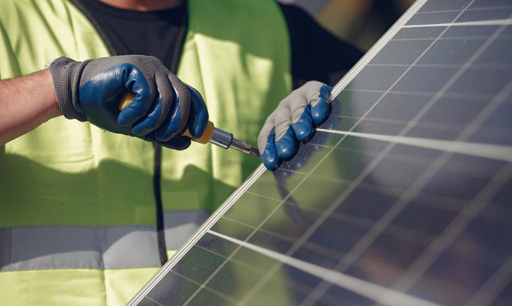 Empresa cualificada para instalaciones solares